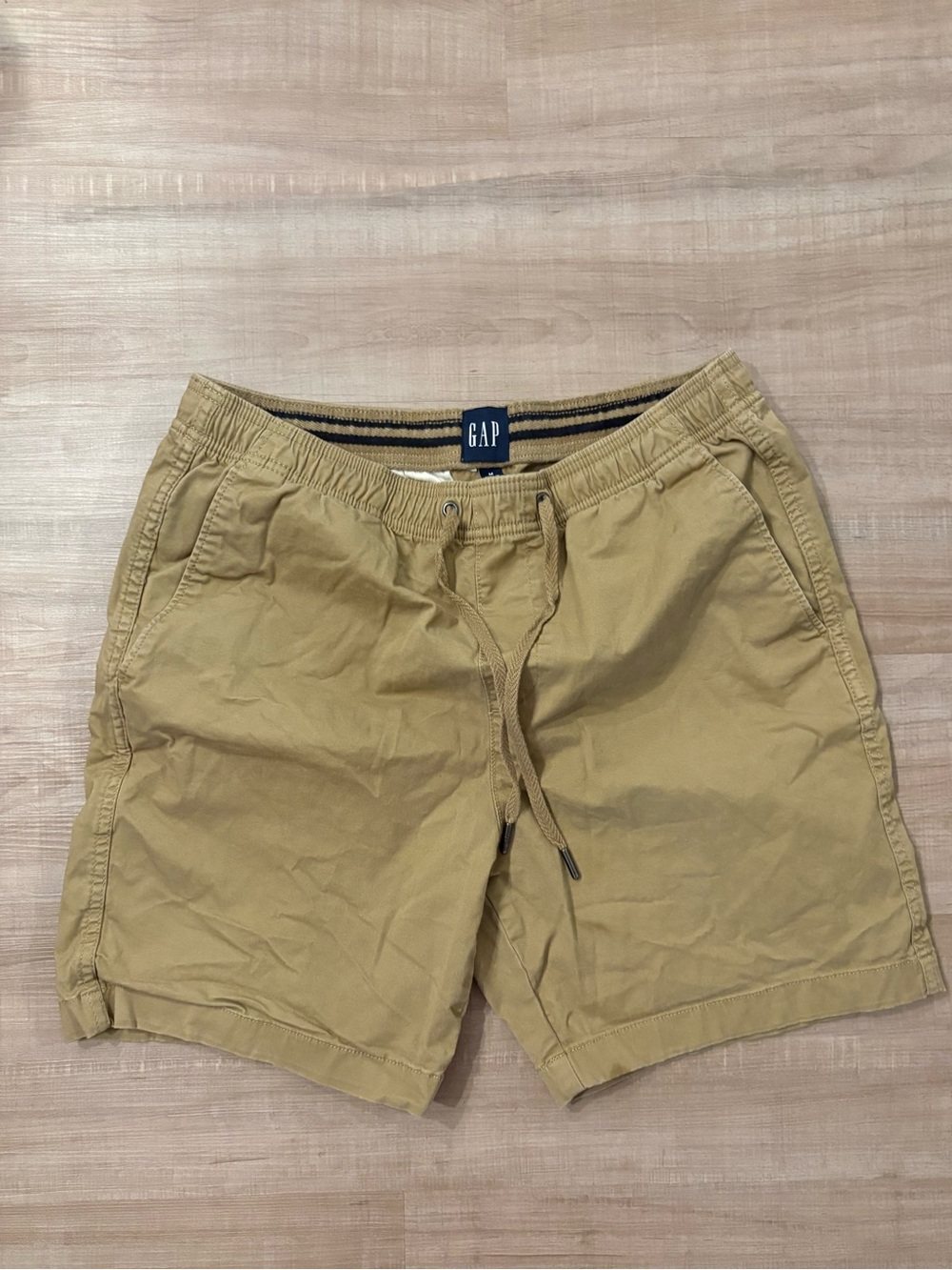 GAP Men's Khaki Drawstring Shorts